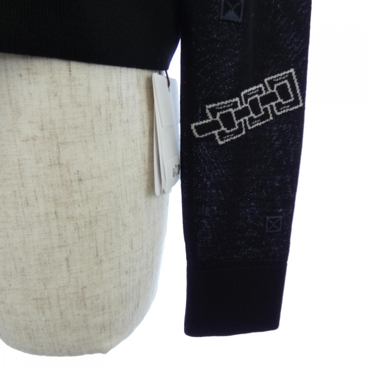 エルメス HERMES キャンディリブリスバンダナ 5H2729D3 カーディガン