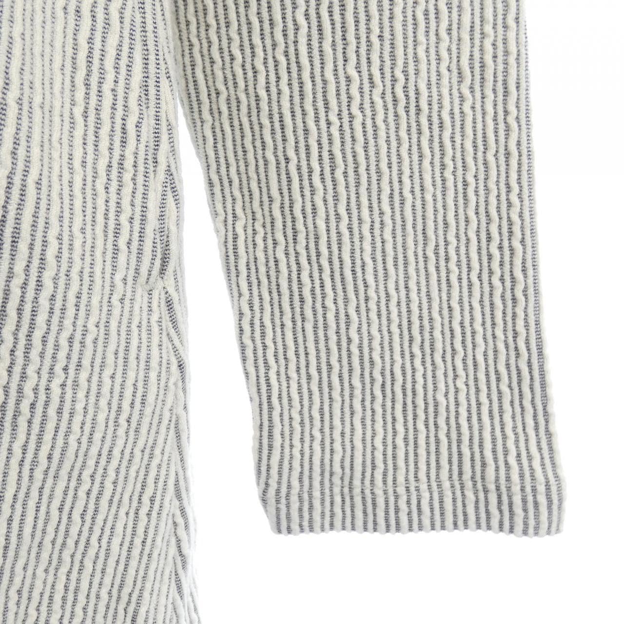 ヨリ yori ワンピース