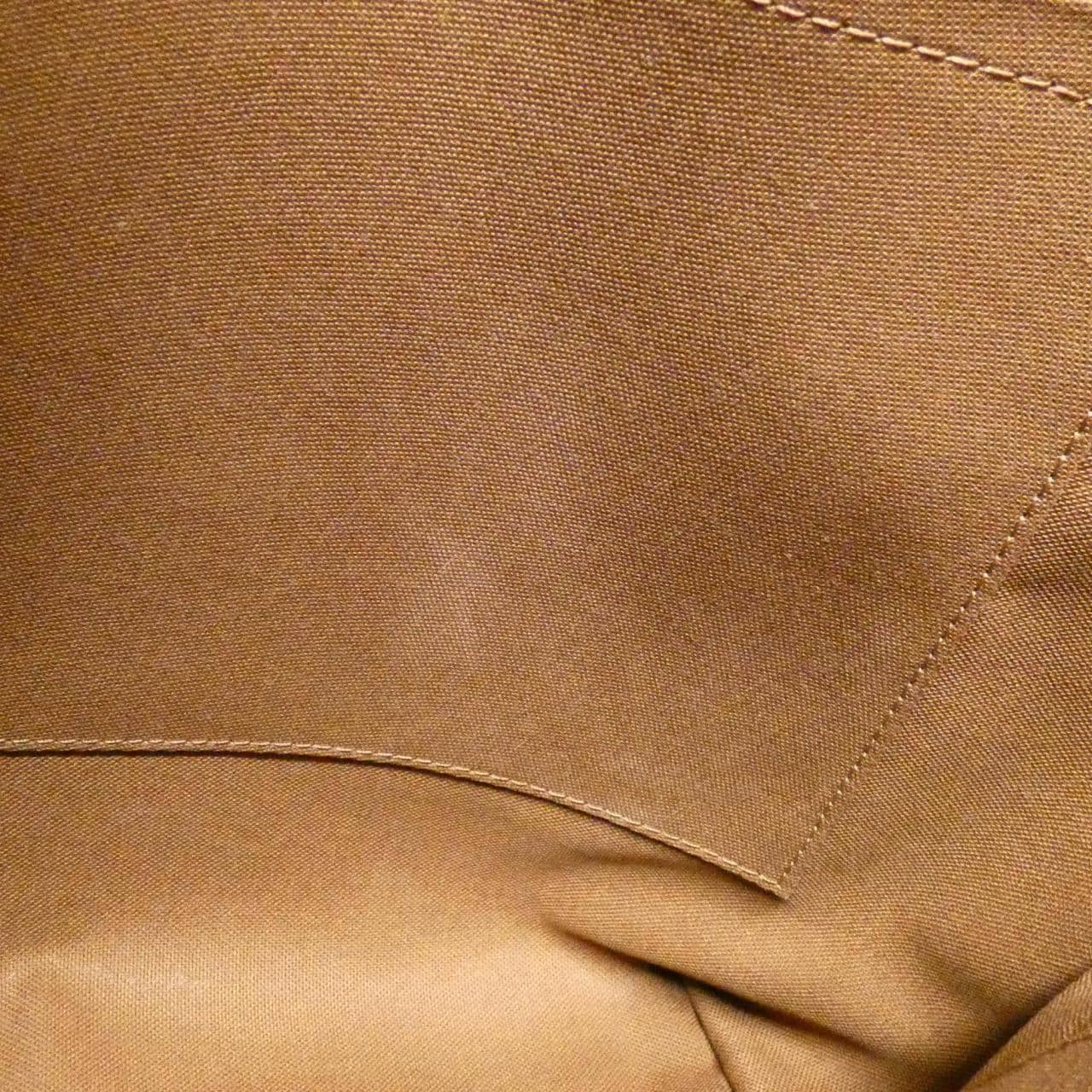 ルイヴィトン モノグラム トータリー MM M56689 バッグ