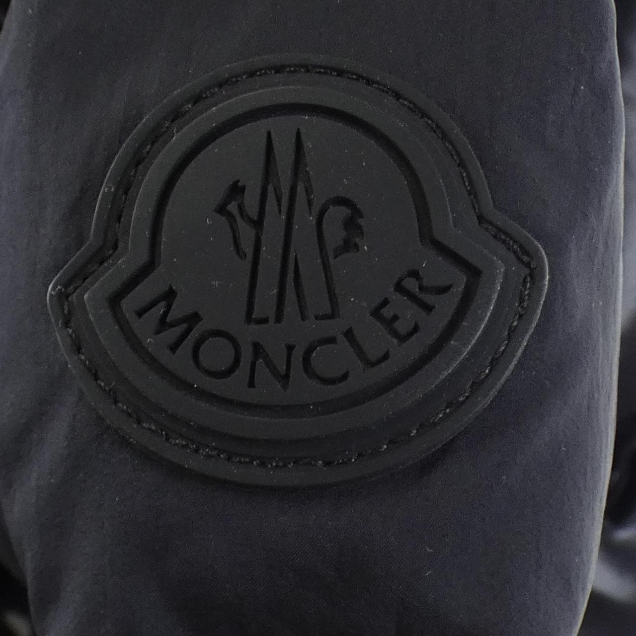 モンクレール MONCLER CARTERET ダウンジャケット