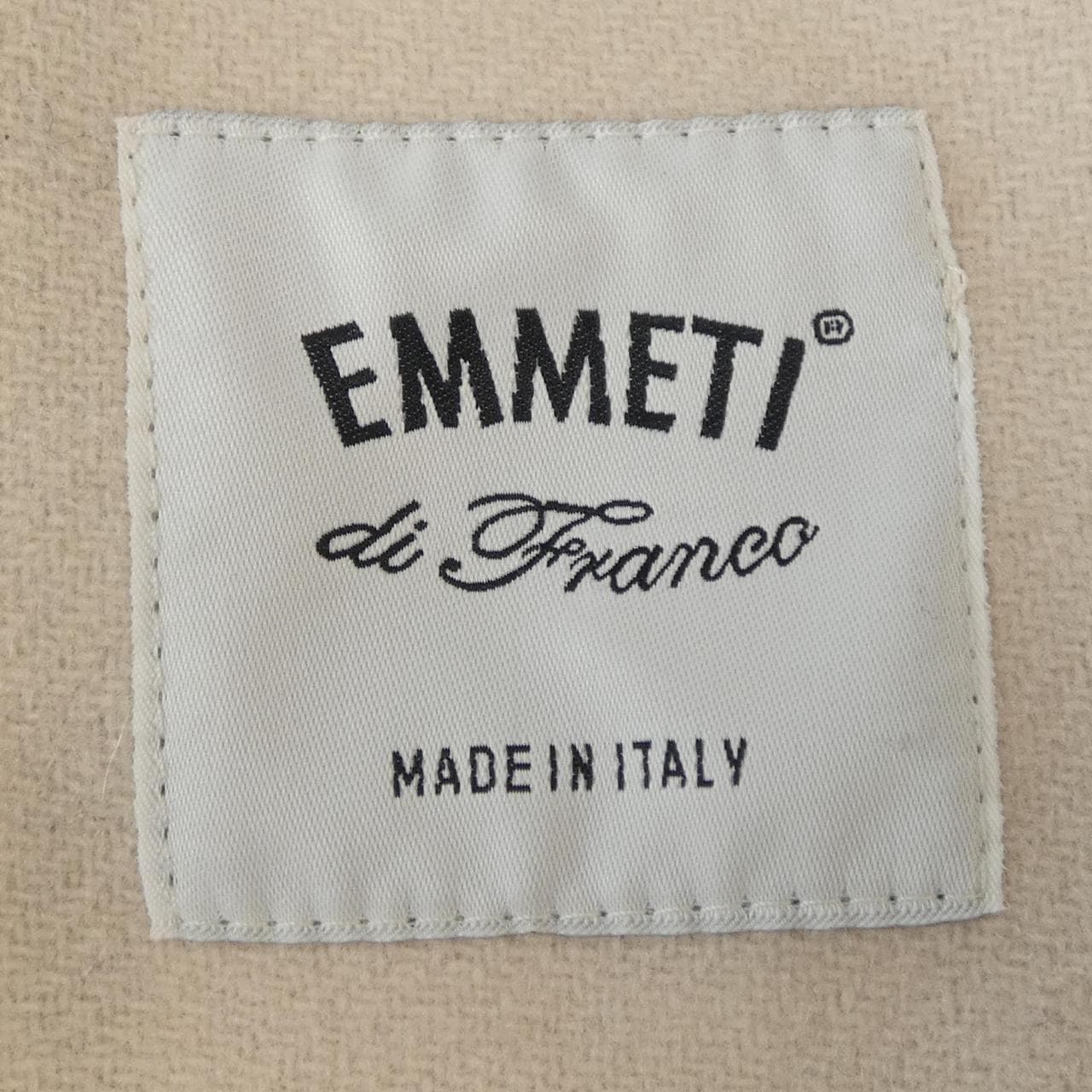 エンメティ EMMETI ケープ