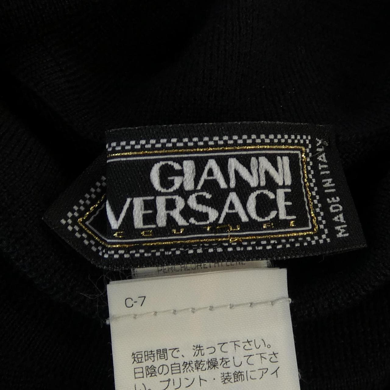 ジャンニヴェルサーチ GIANNI VERSACE トップス