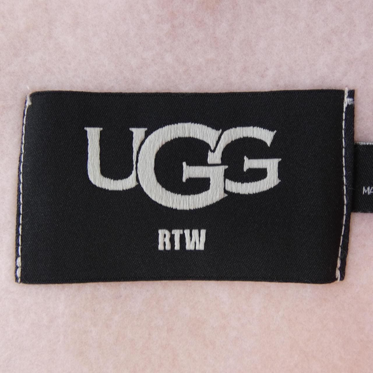 アグ UGG スウェット