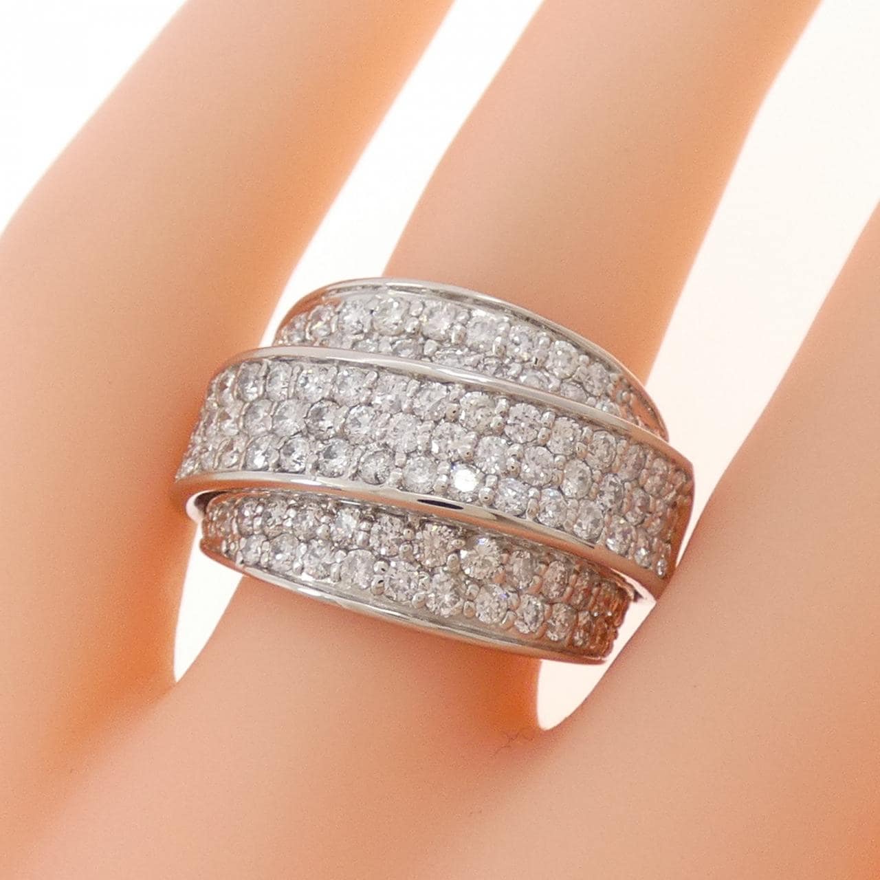 PT900 Pave Diamond Ring 2.01CT