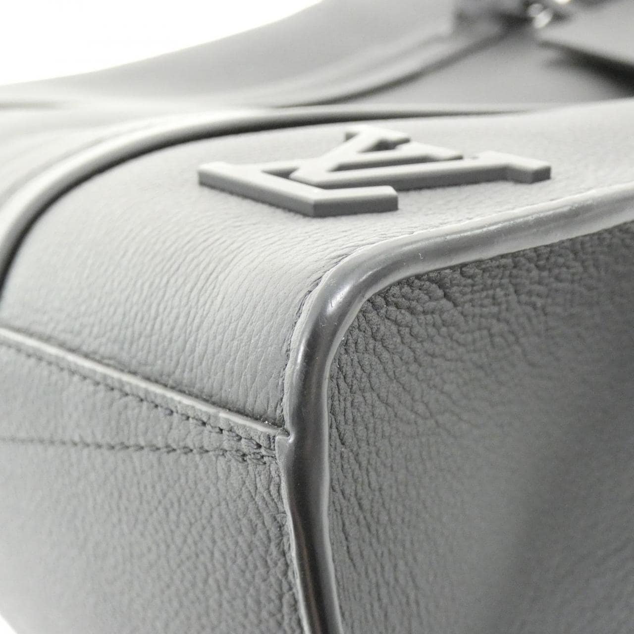 LOUIS VUITTON LV Aerogram Takeoff包 M57308 包