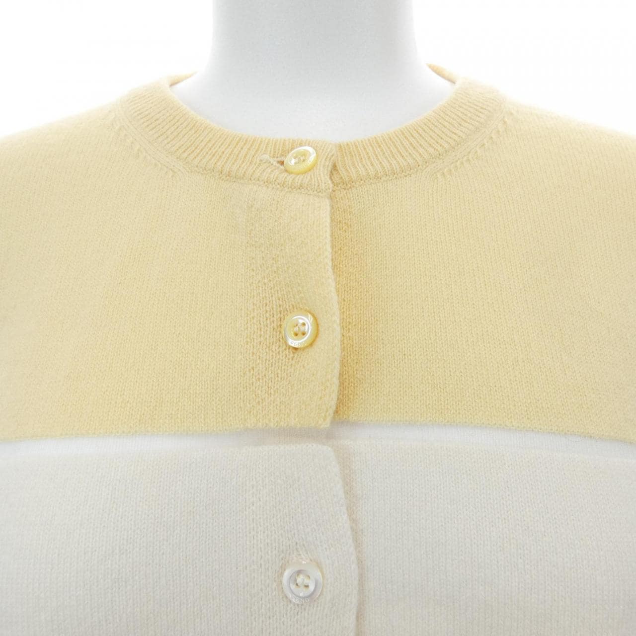 フェンディ FENDI FZC508 W4L カーディガン