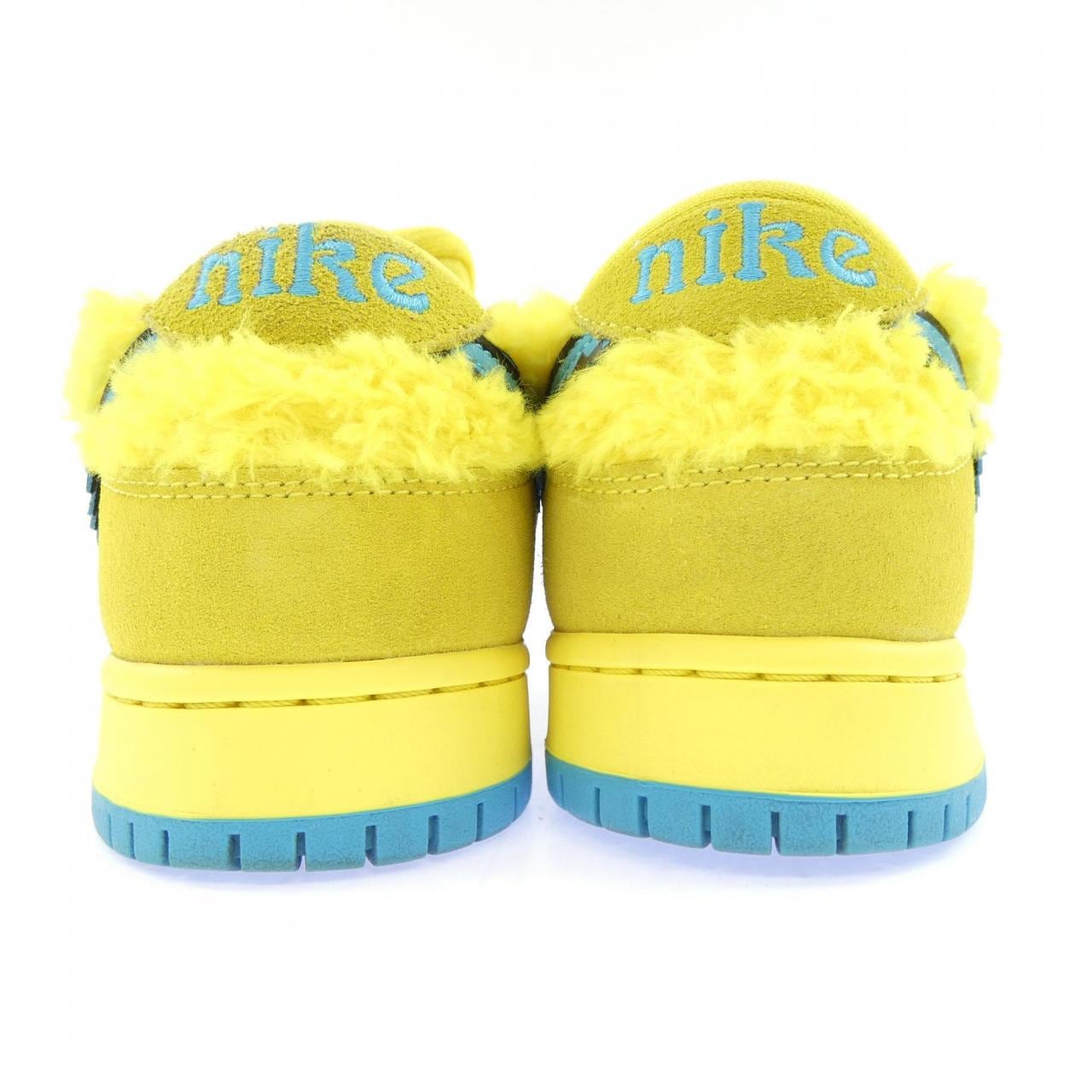 ナイキ NIKE CJ5378-700 スニーカー