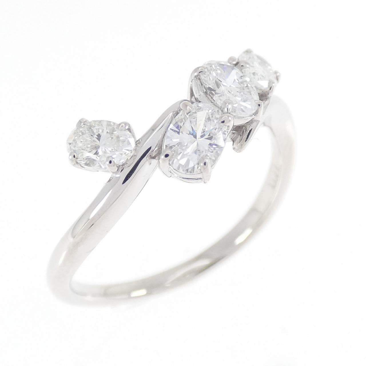 モニッケンダム ダイヤモンド リング 0.71CT