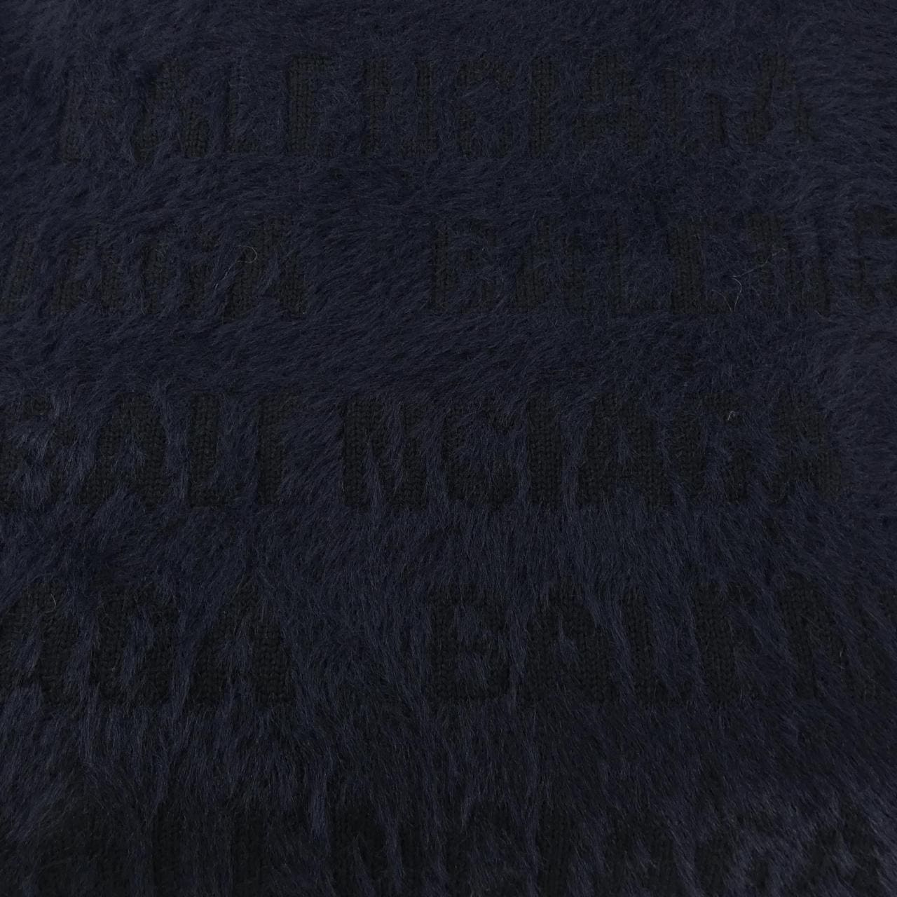 バレンシアガ BALENCIAGA MUFFLER