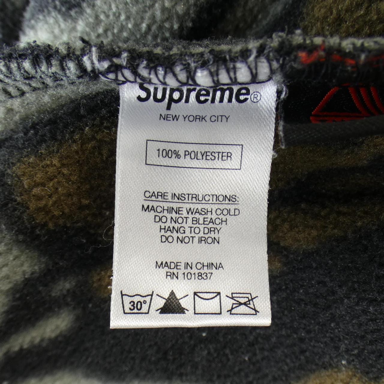 シュプリーム SUPREME トップス