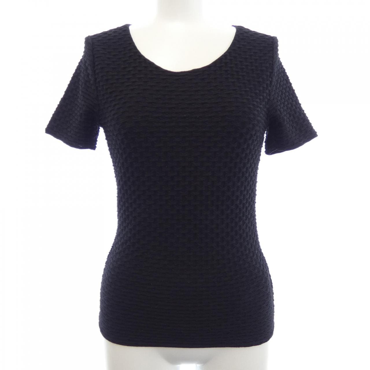 エンポリオアルマーニ EMPORIO ARMANI トップス