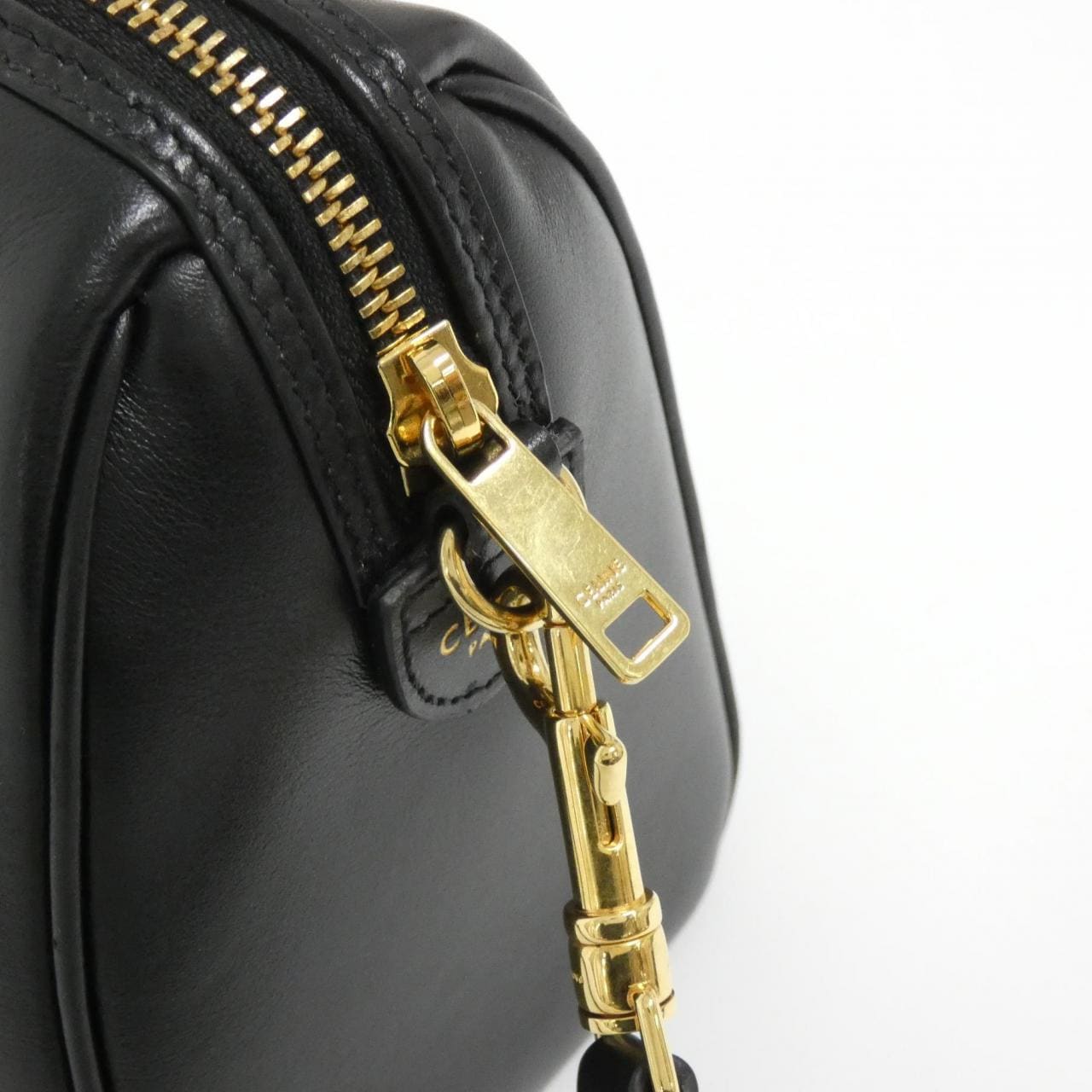 セリーヌ スモール ボストン キュイル トリオンフ 197583DU3 ボストンバッグ