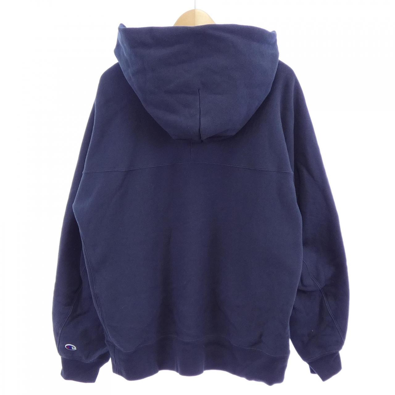 チャンピオン CHAMPION N.HOLYWOOD パーカー