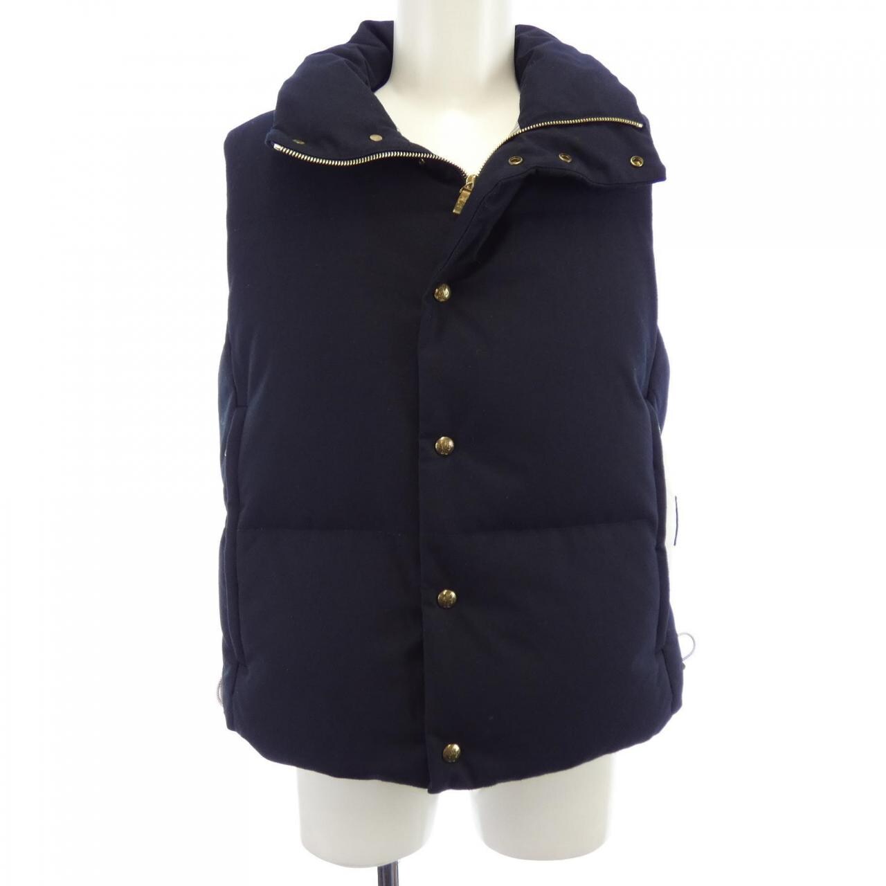 モンクレールガムブルー MONCLER GAMMEBLEU 23914333180 ダウンベスト