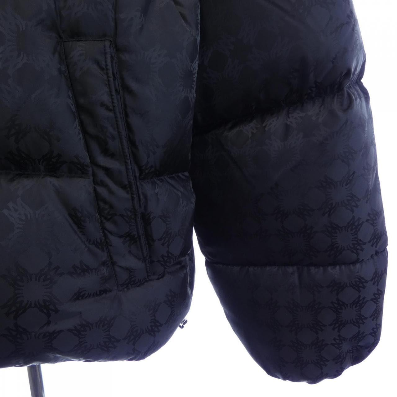 アミリ AMIRI ダウンジャケット