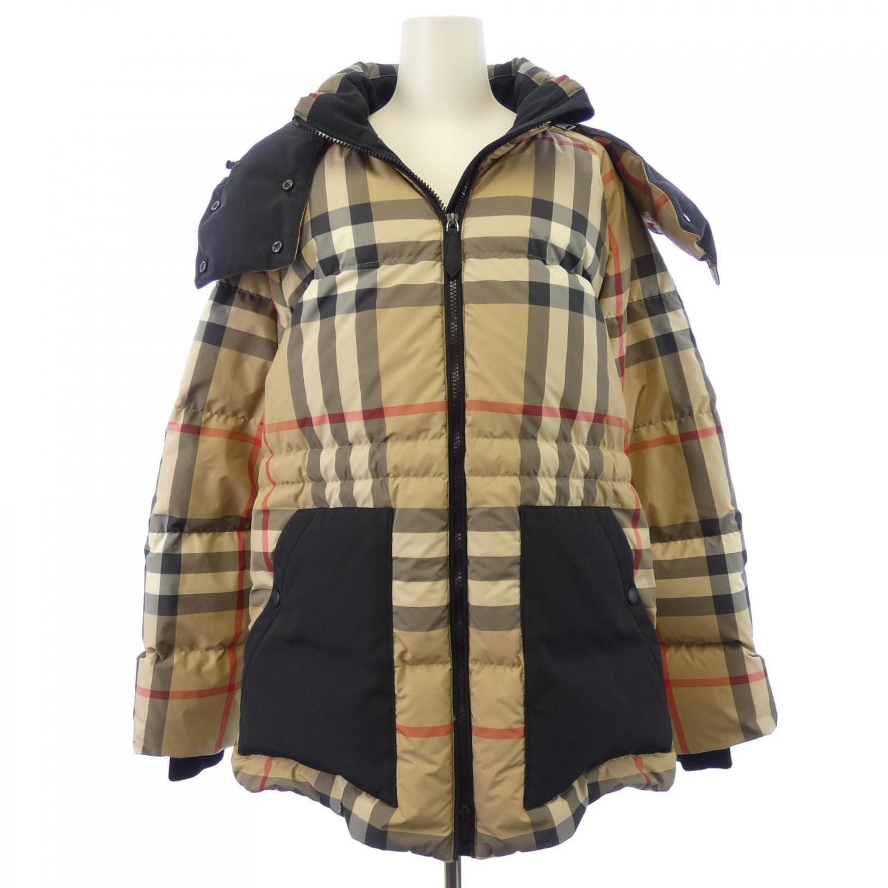 バーバリー BURBERRY 8045956 ダウンジャケット