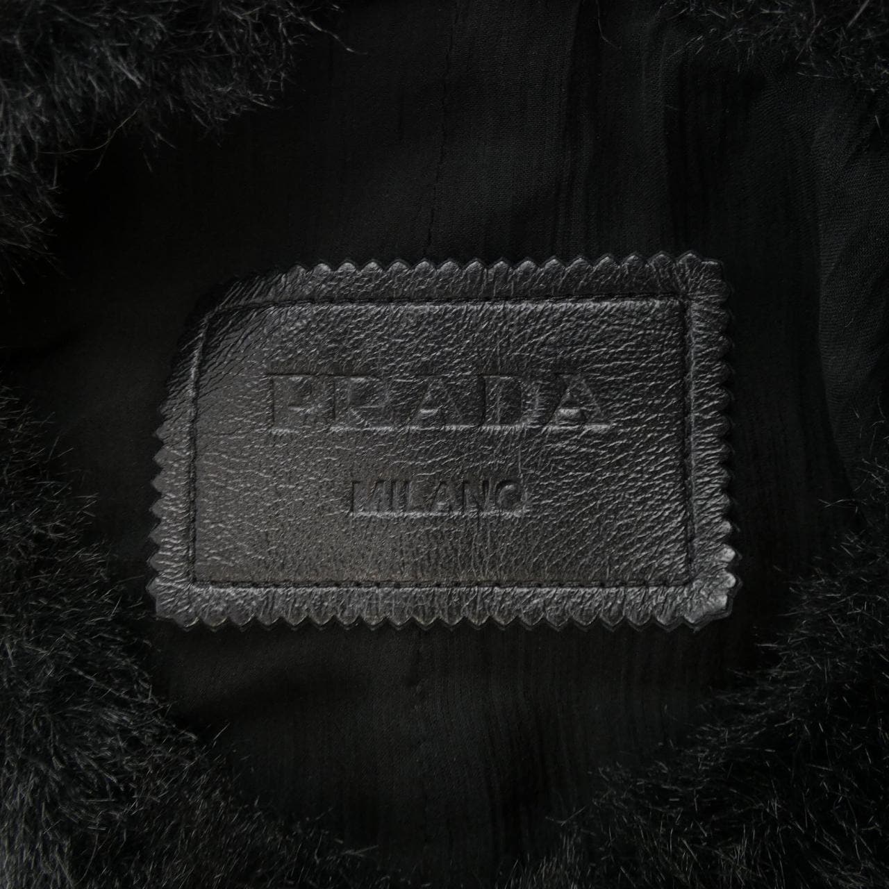 プラダ PRADA コート