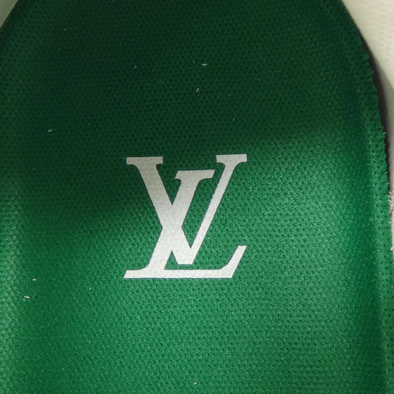 ルイヴィトン LOUIS VUITTON LVトレイナ- スニーカー