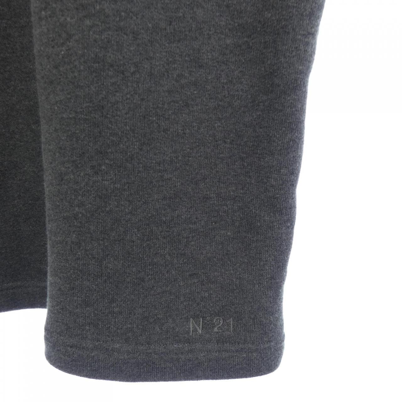 ヌメロヴェントゥーノ N°21 スカート