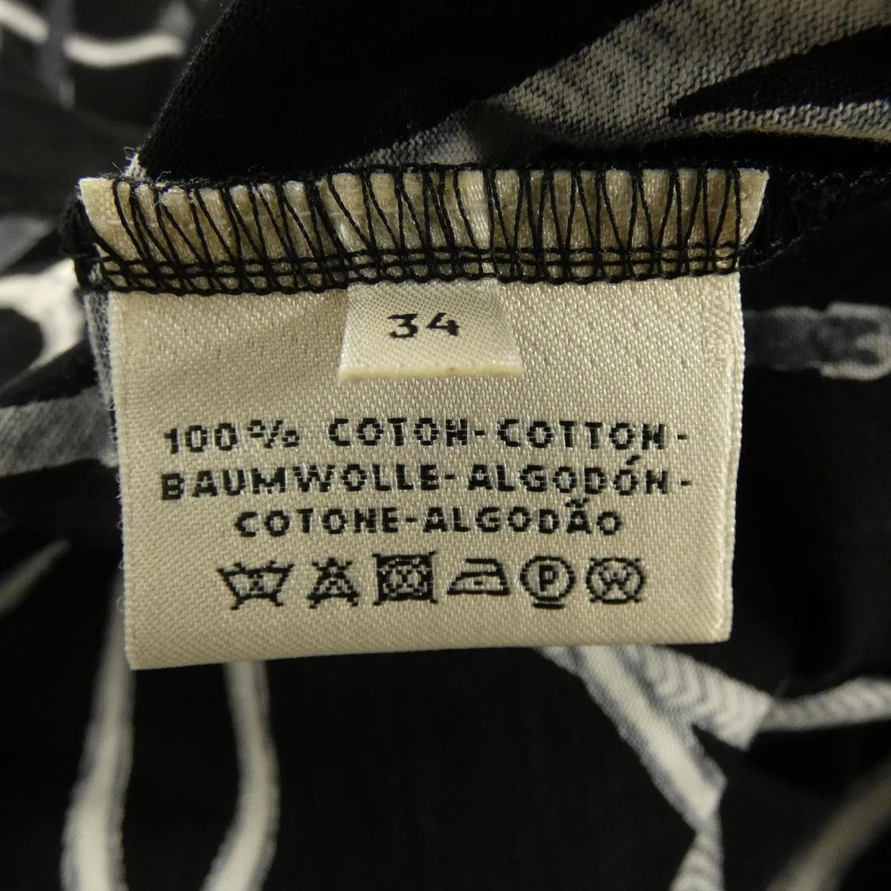 エルメス HERMES PARCOURS SANS FAUTE *16-7704. カットワンピース
