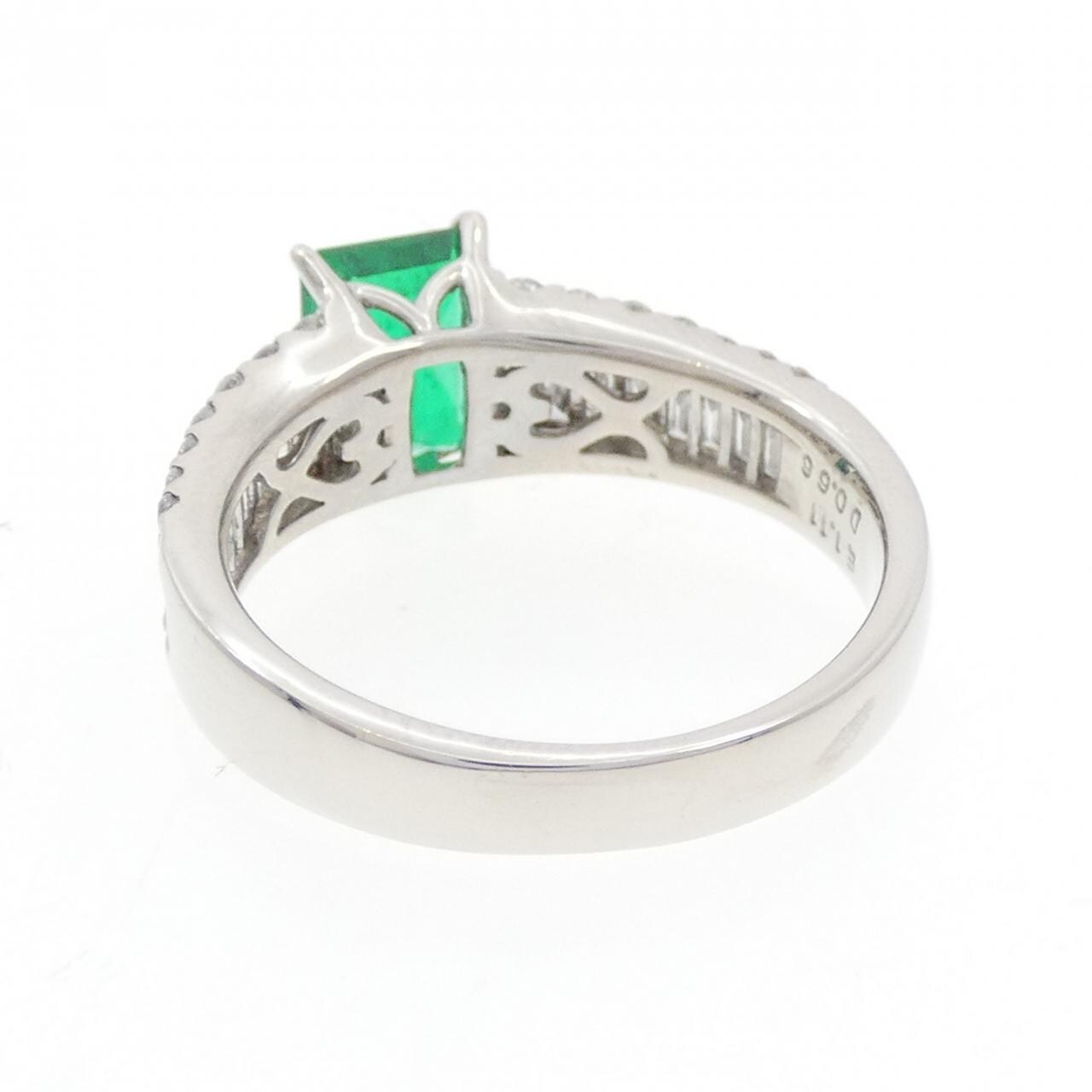 PT900 エメラルド リング 1.11CT