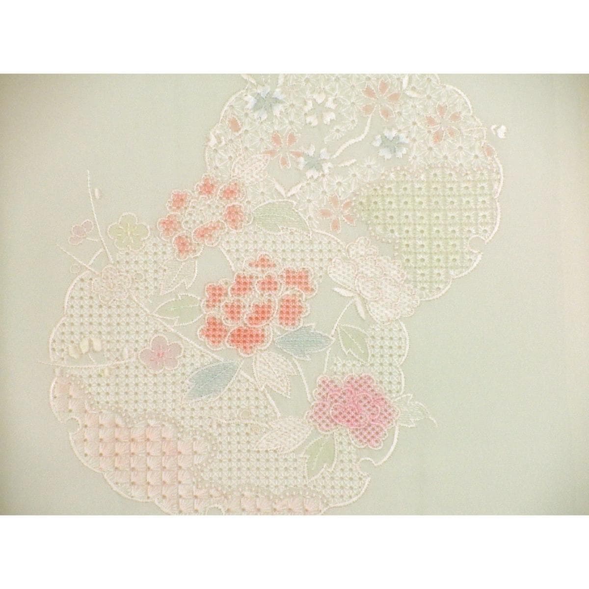 長襦袢　附下　刺繍入りボカシ染　広衿　仕立直し品