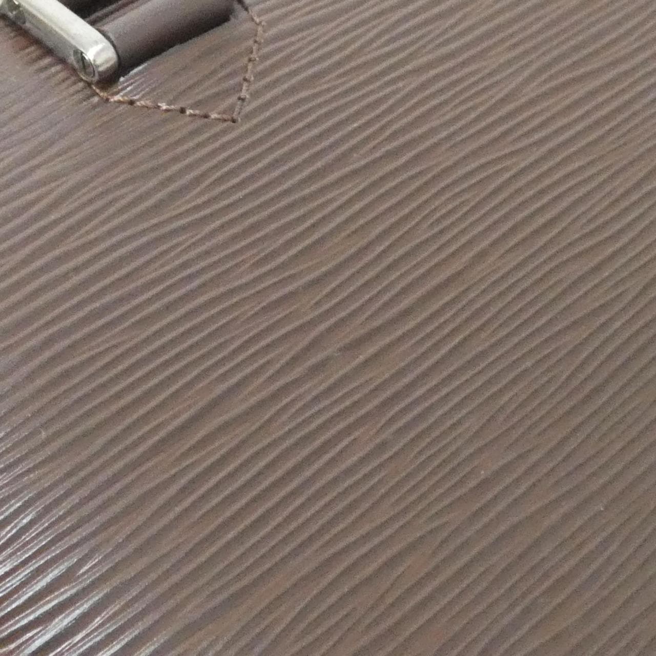 ルイヴィトン エピ ポンヌフ M5205D バッグ