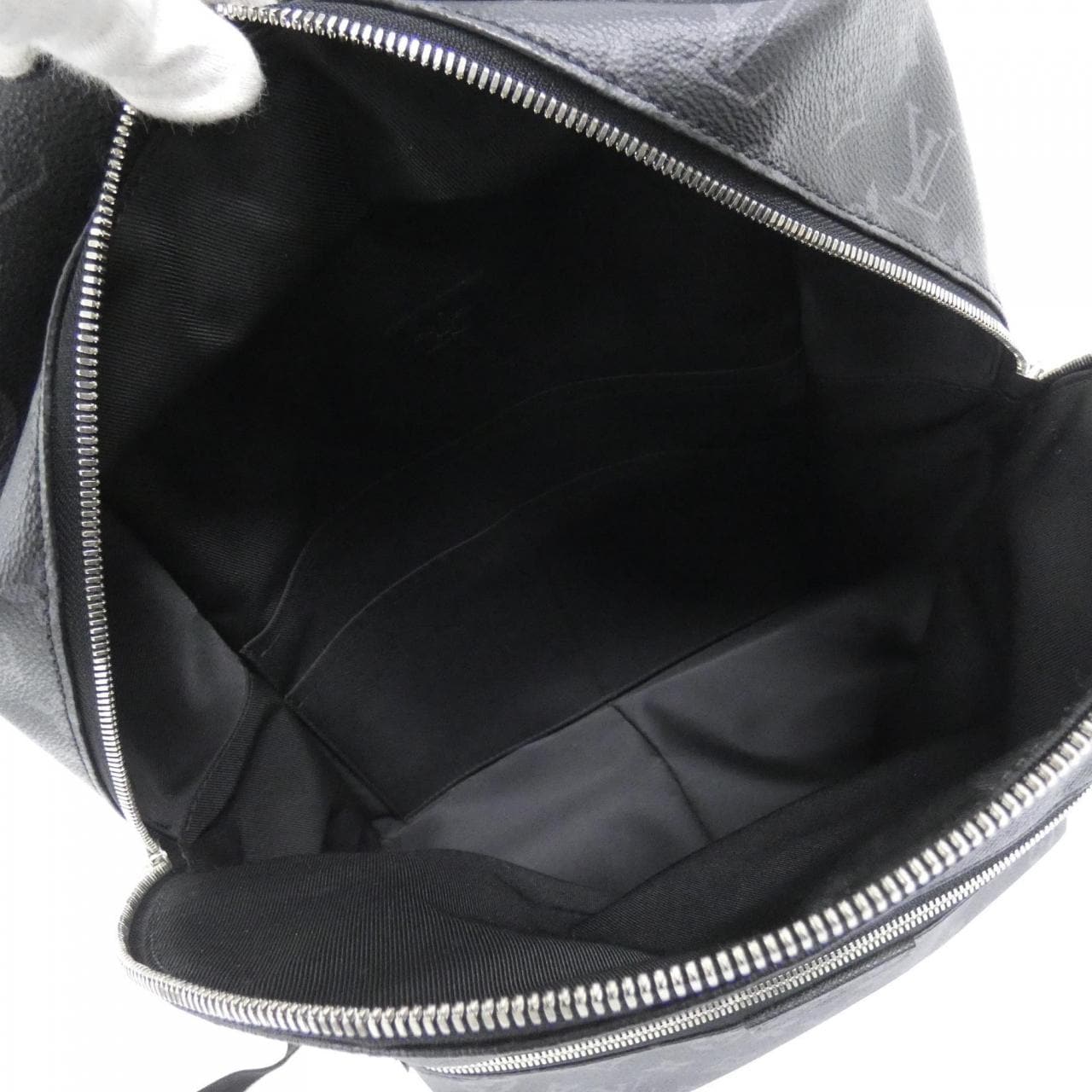 ルイヴィトン タイガ ラマ ディスカバリー バックパック M30230 リュックサック