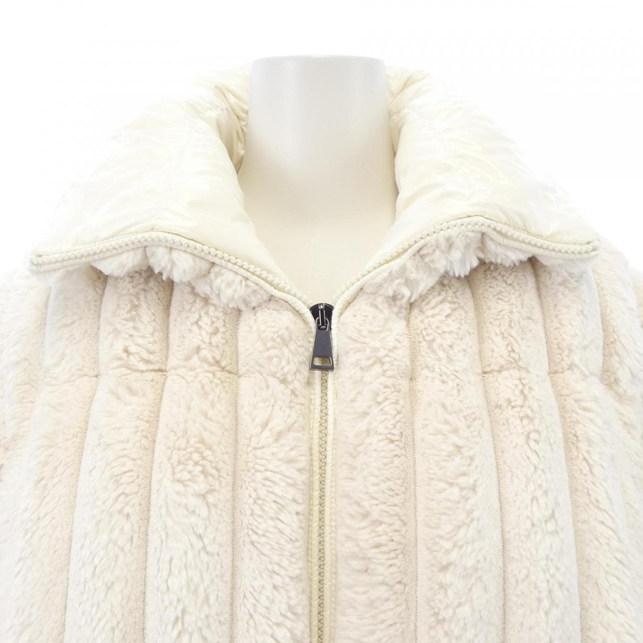モンクレール MONCLER FARE ダウンジャケット