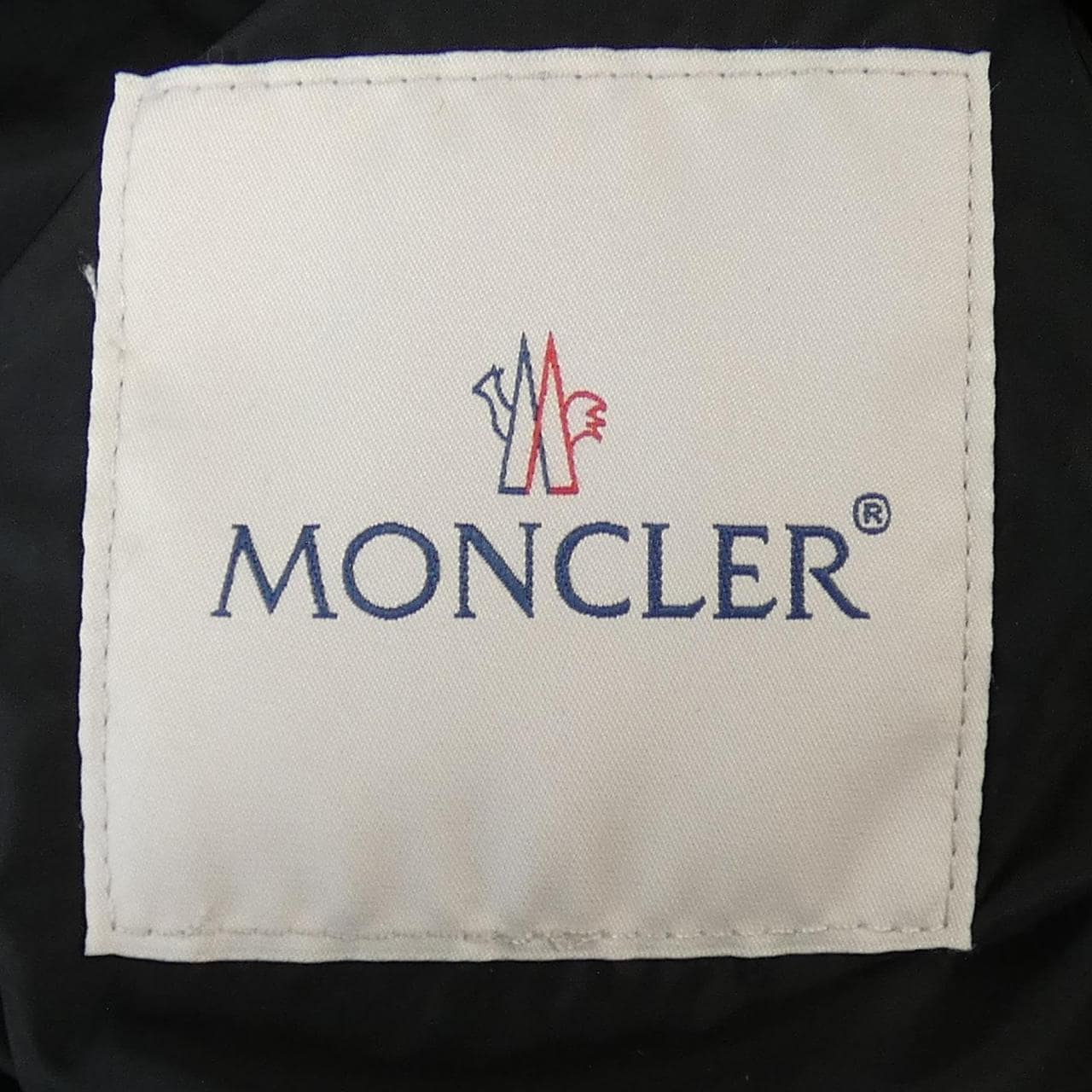 MONCLER蒙克勒·布卢森