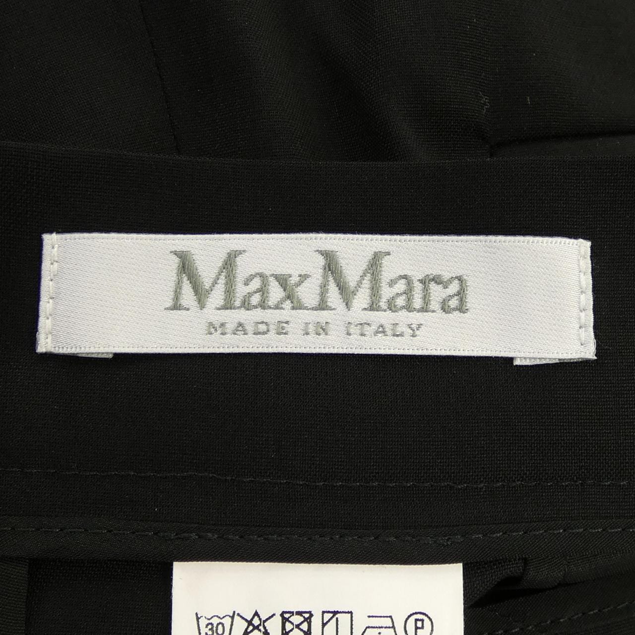 マックスマーラ Max Mara ショートパンツ