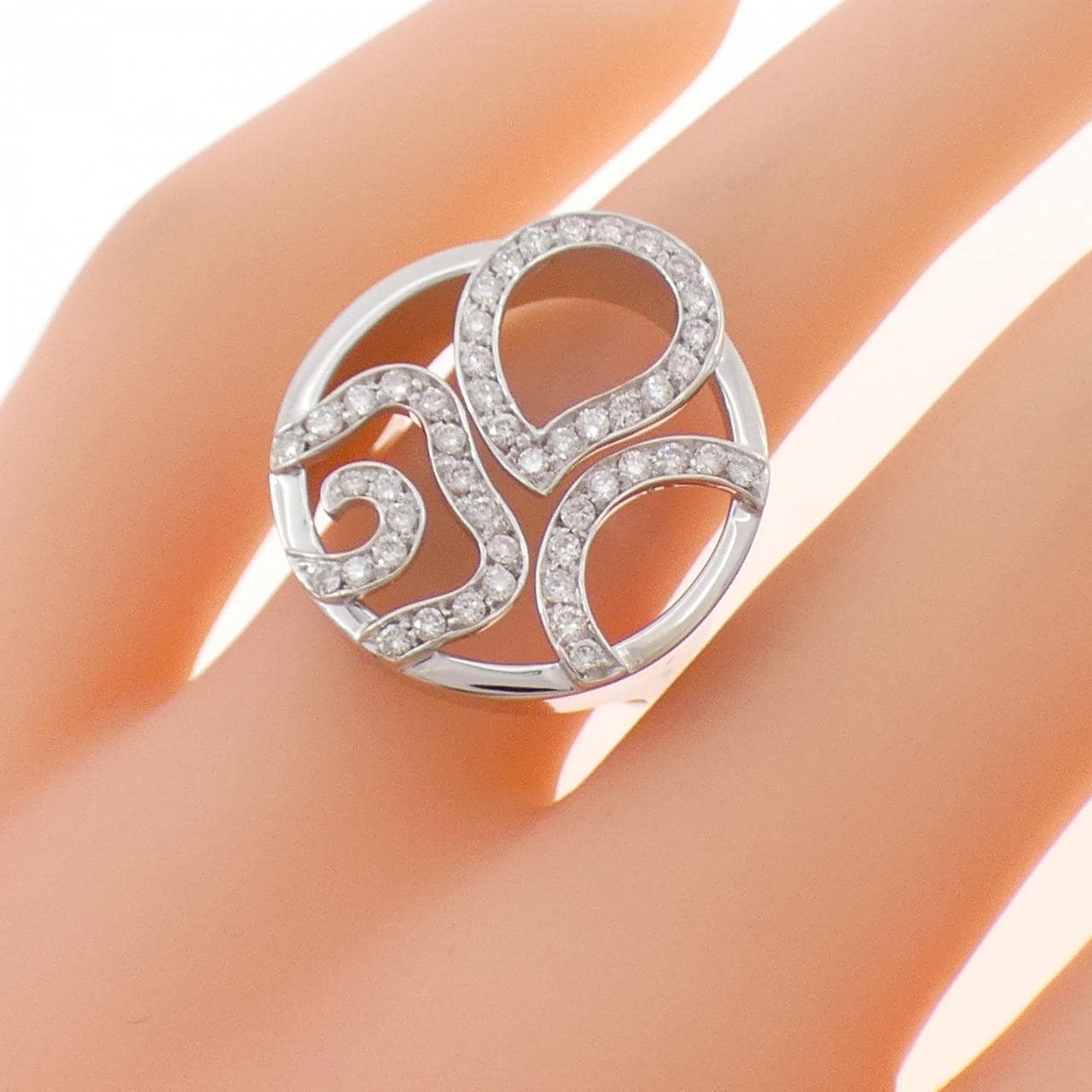 750WG ダイヤモンド リング