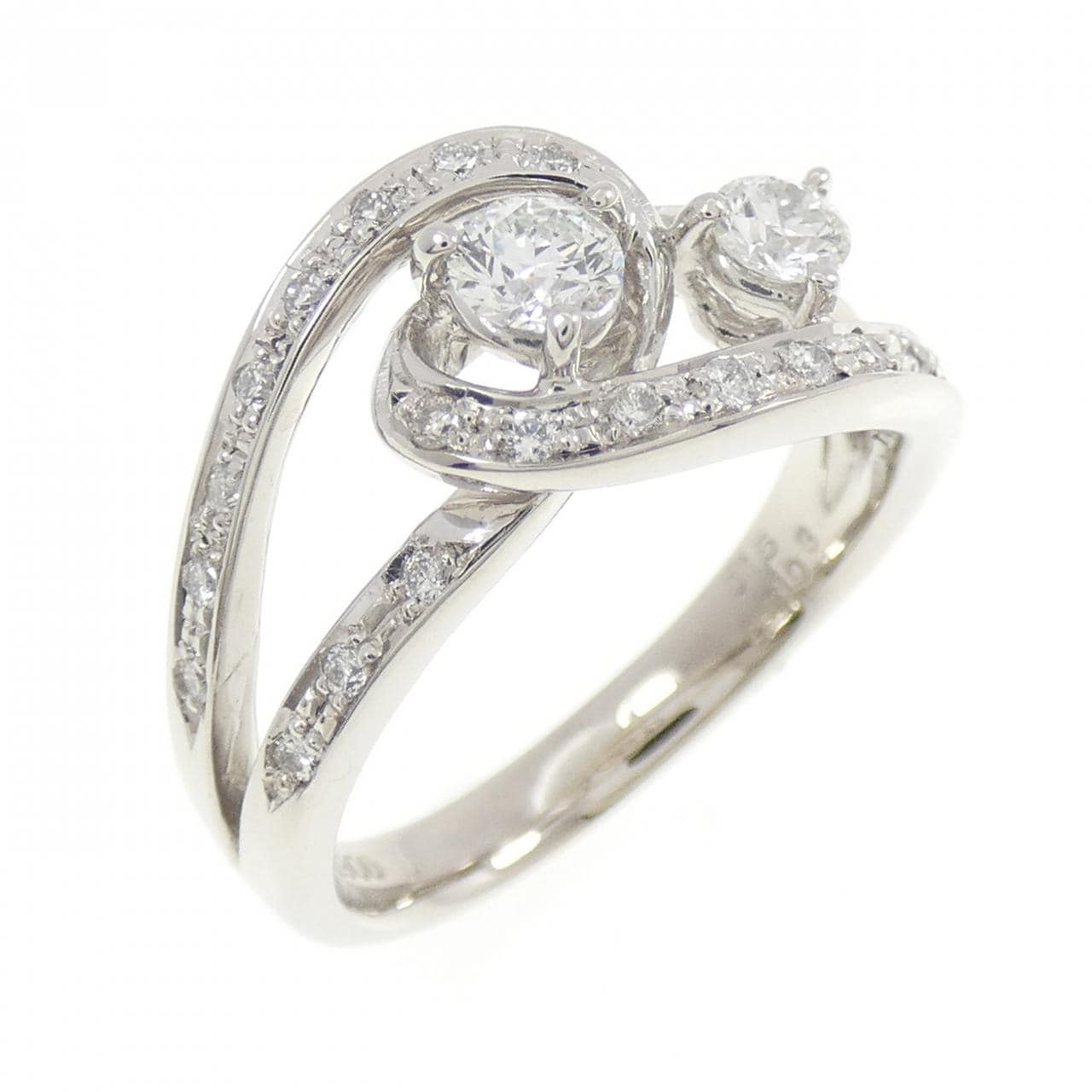 PT900 ダイヤモンド リング 0.303CT