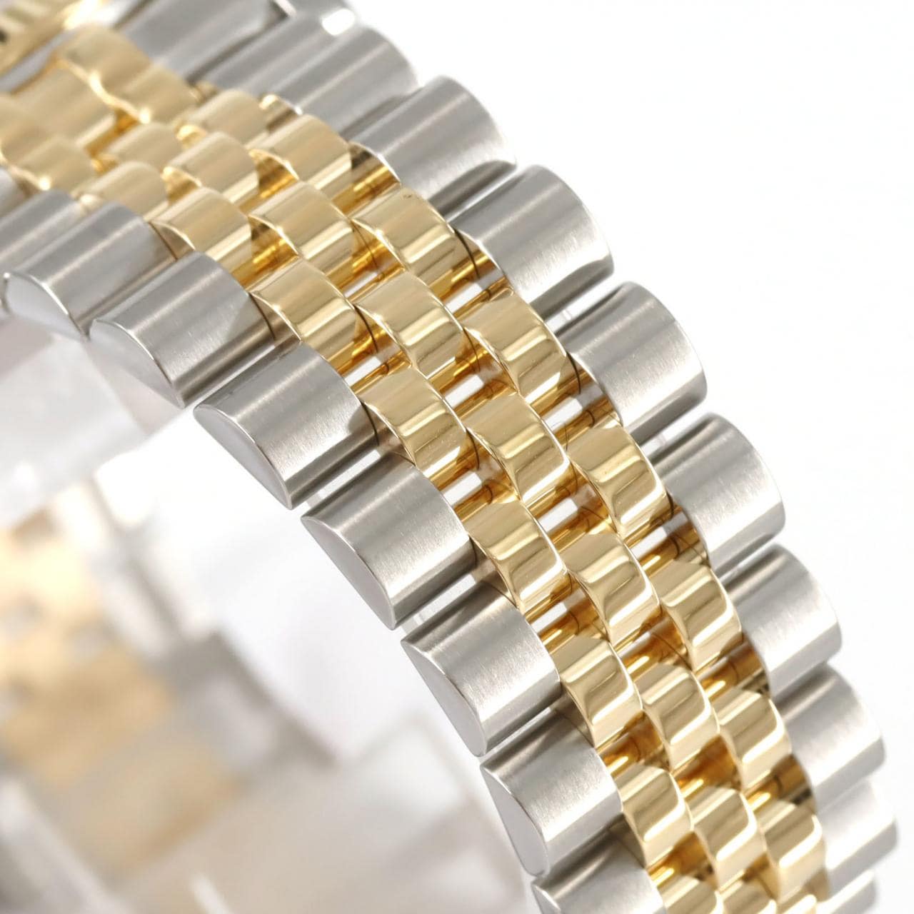 ROLEX Datejust 116233G SSxYG Automatic V number