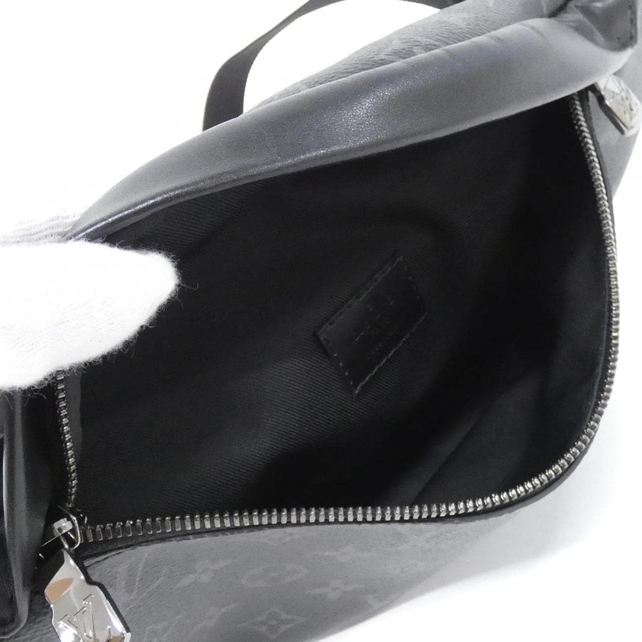 ルイヴィトン モノグラム エクリプス ディスカバリー バムバッグ PM M46035 ショルダーバッグ