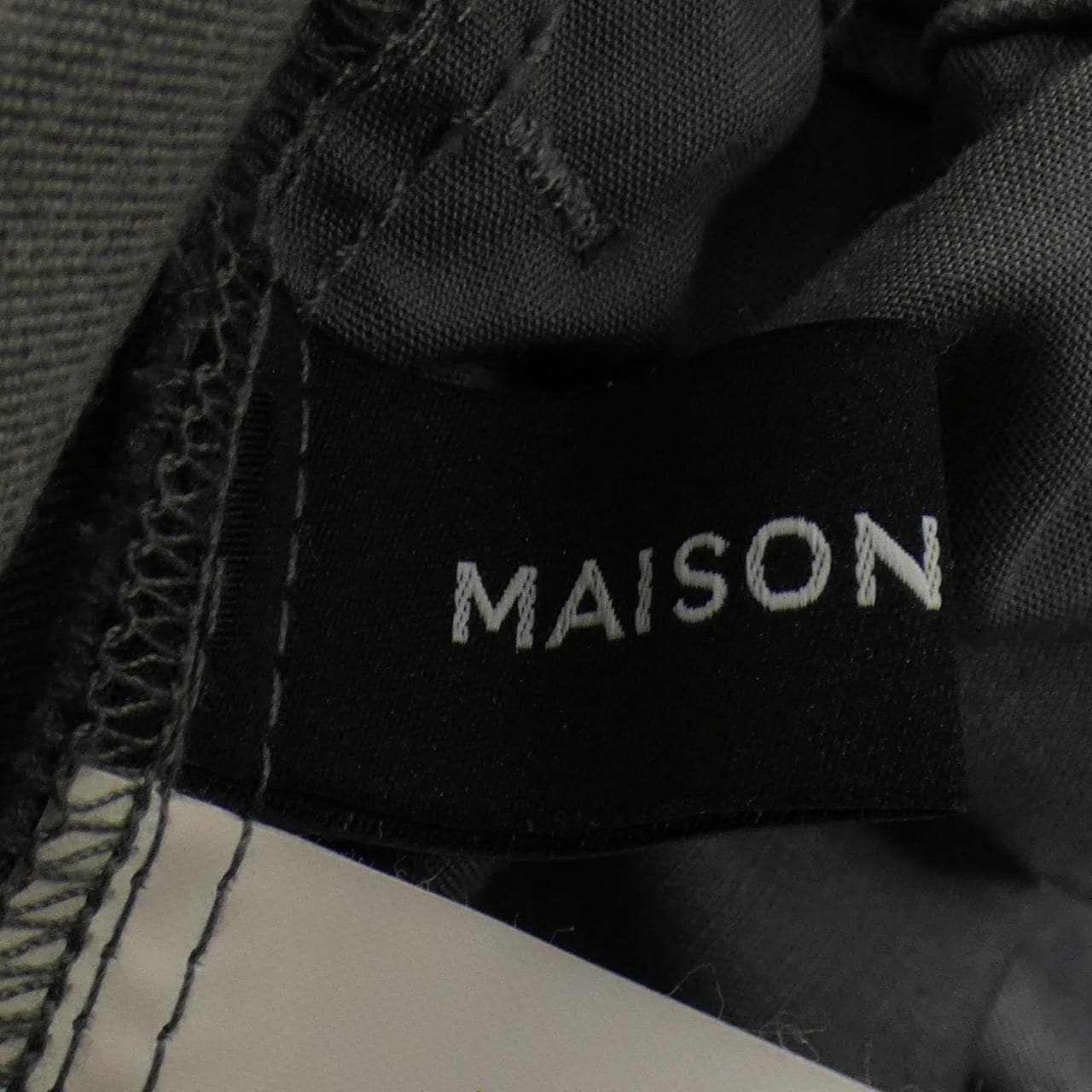 メゾンスペシャル MAISON SPECIAL パンツ