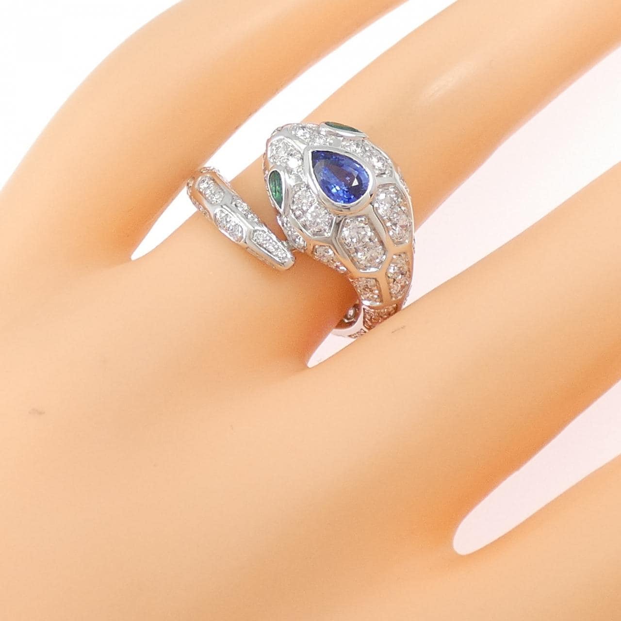 ブルガリ セルペンティ セドゥットーリ リング