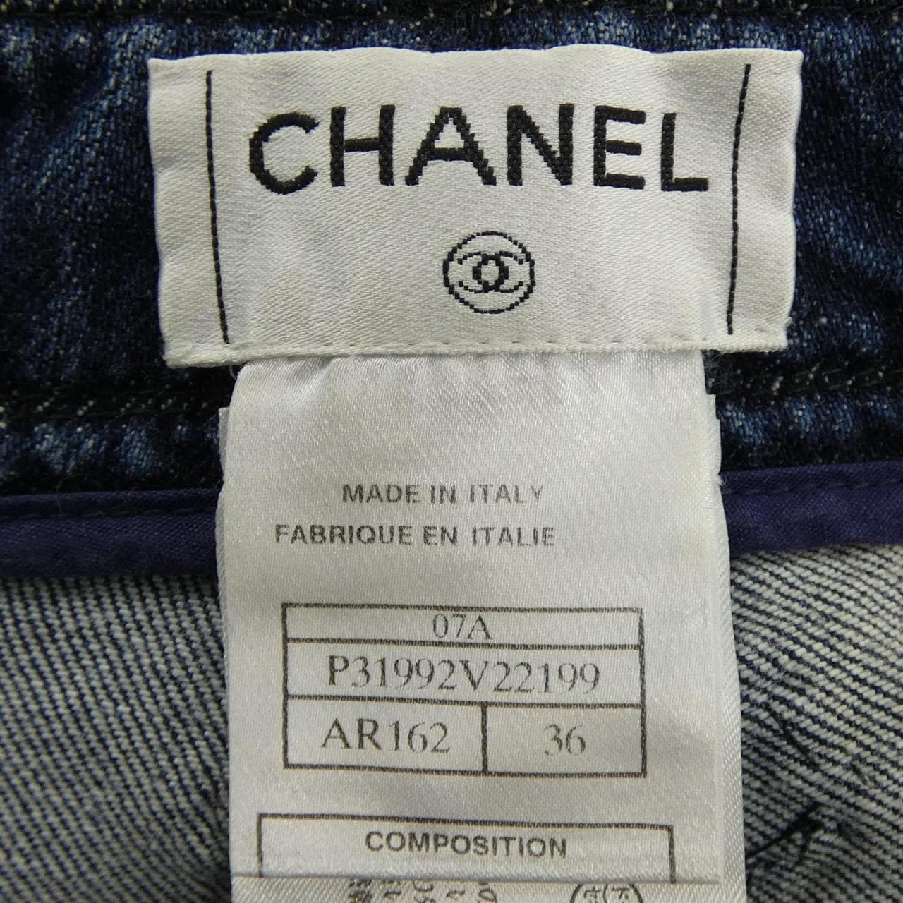 シャネル CHANEL P31992V22199 07A ジーンズ