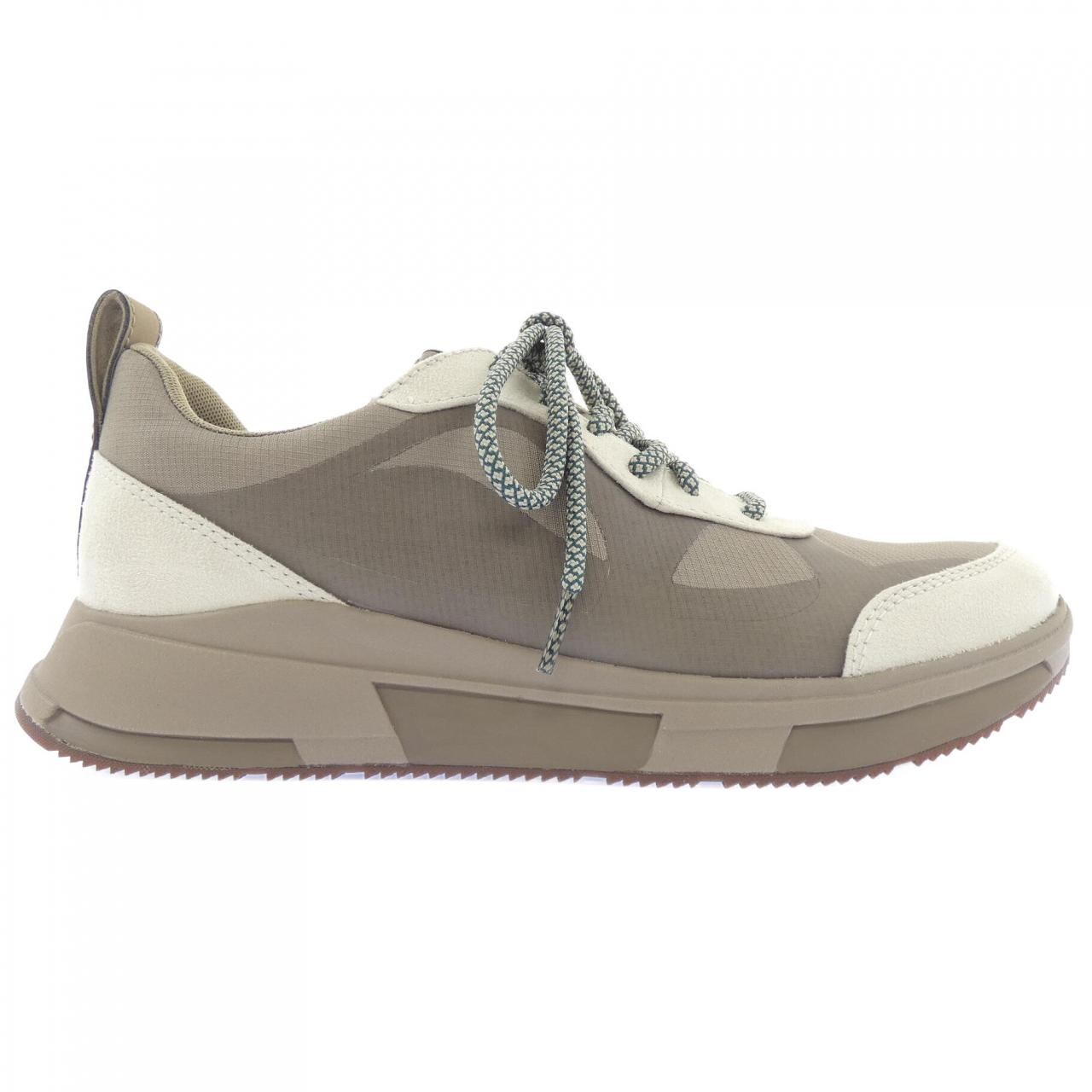 fitflop スニーカー