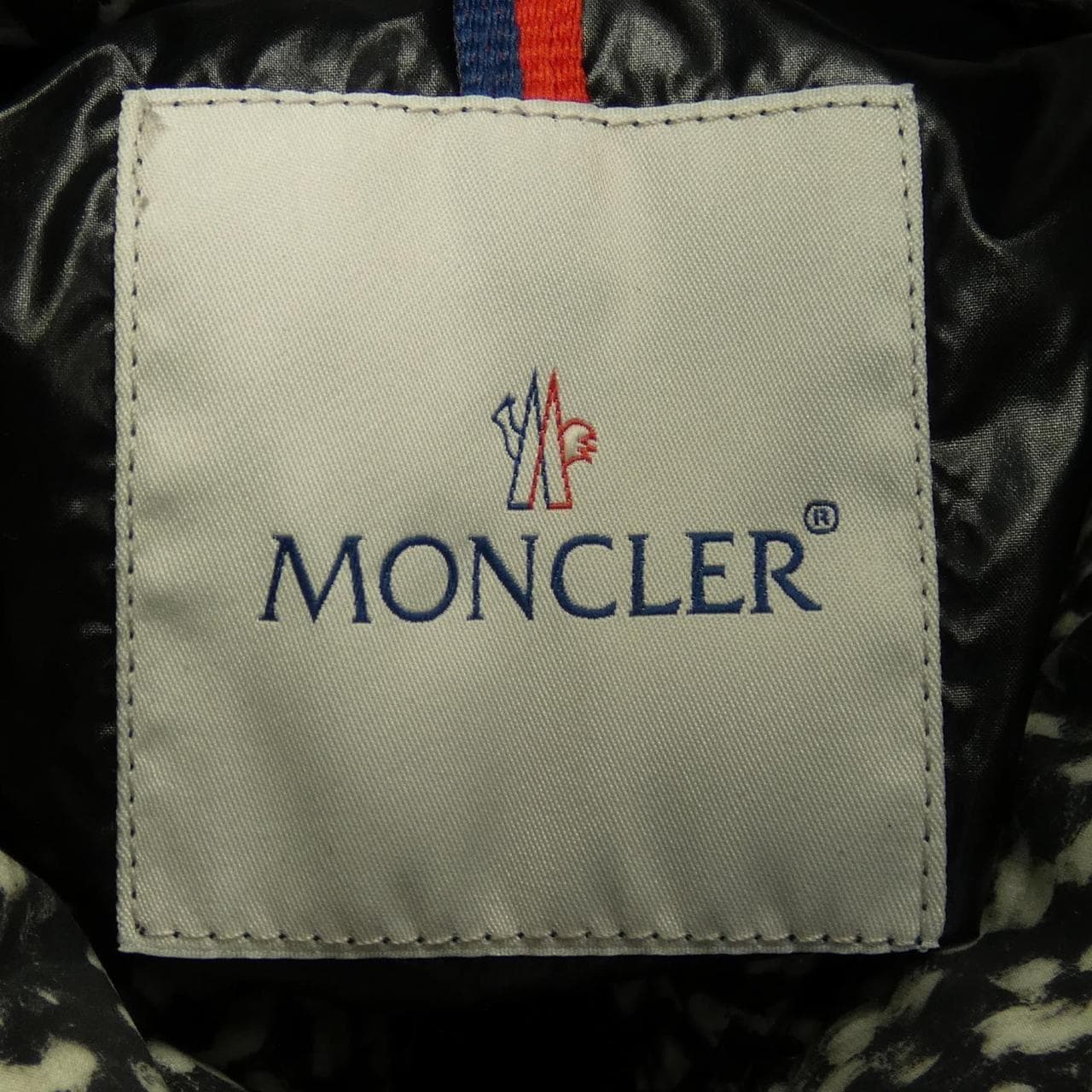 MONCLER MONCLER Down Jacket