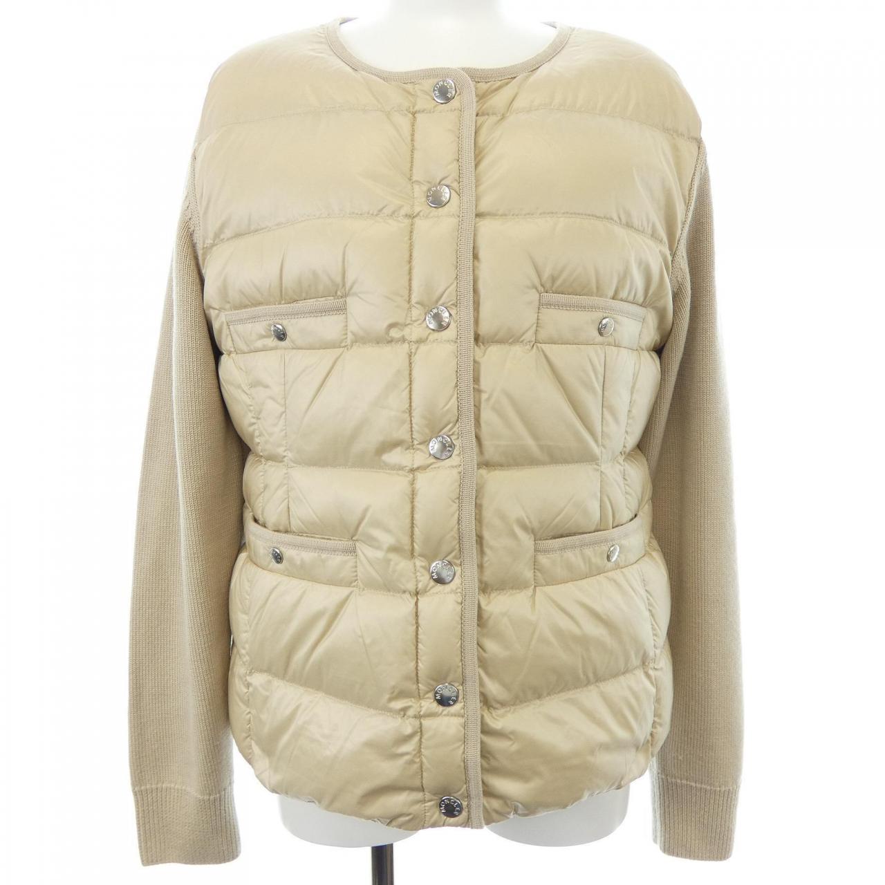 モンクレール MONCLER 20939B00025 ダウンジャケット