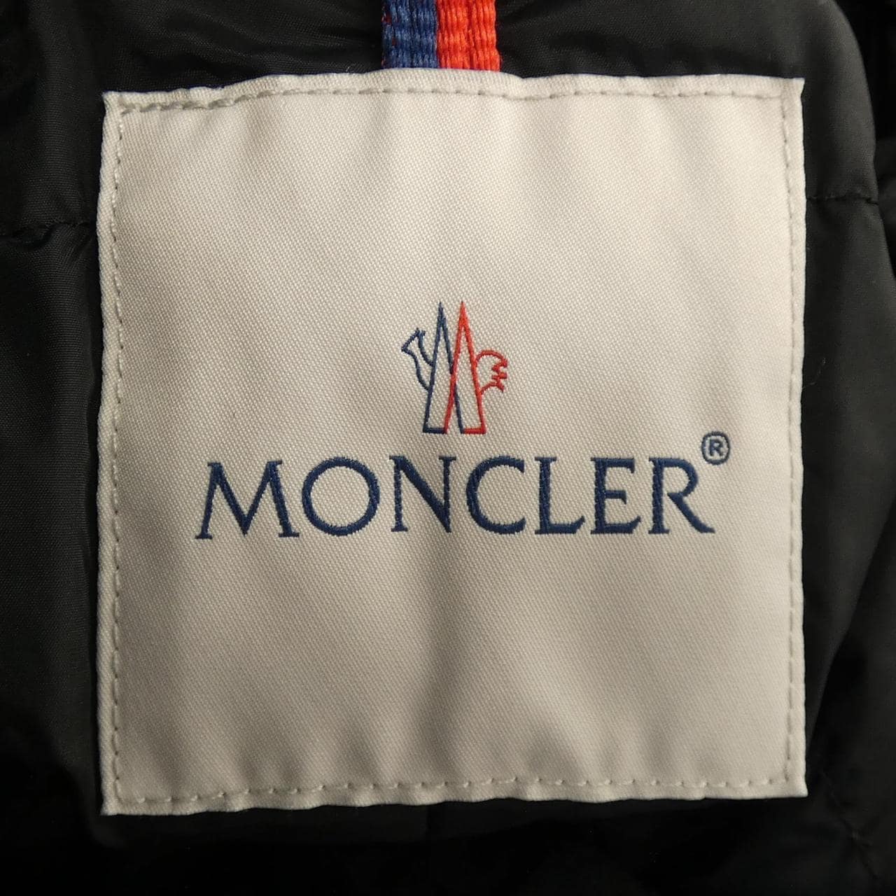 モンクレール MONCLER ダウンコート