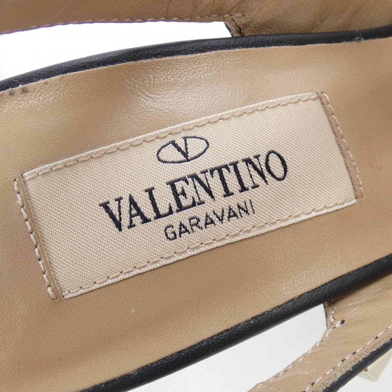 ヴァレンティノ VALENTINO パンプス
