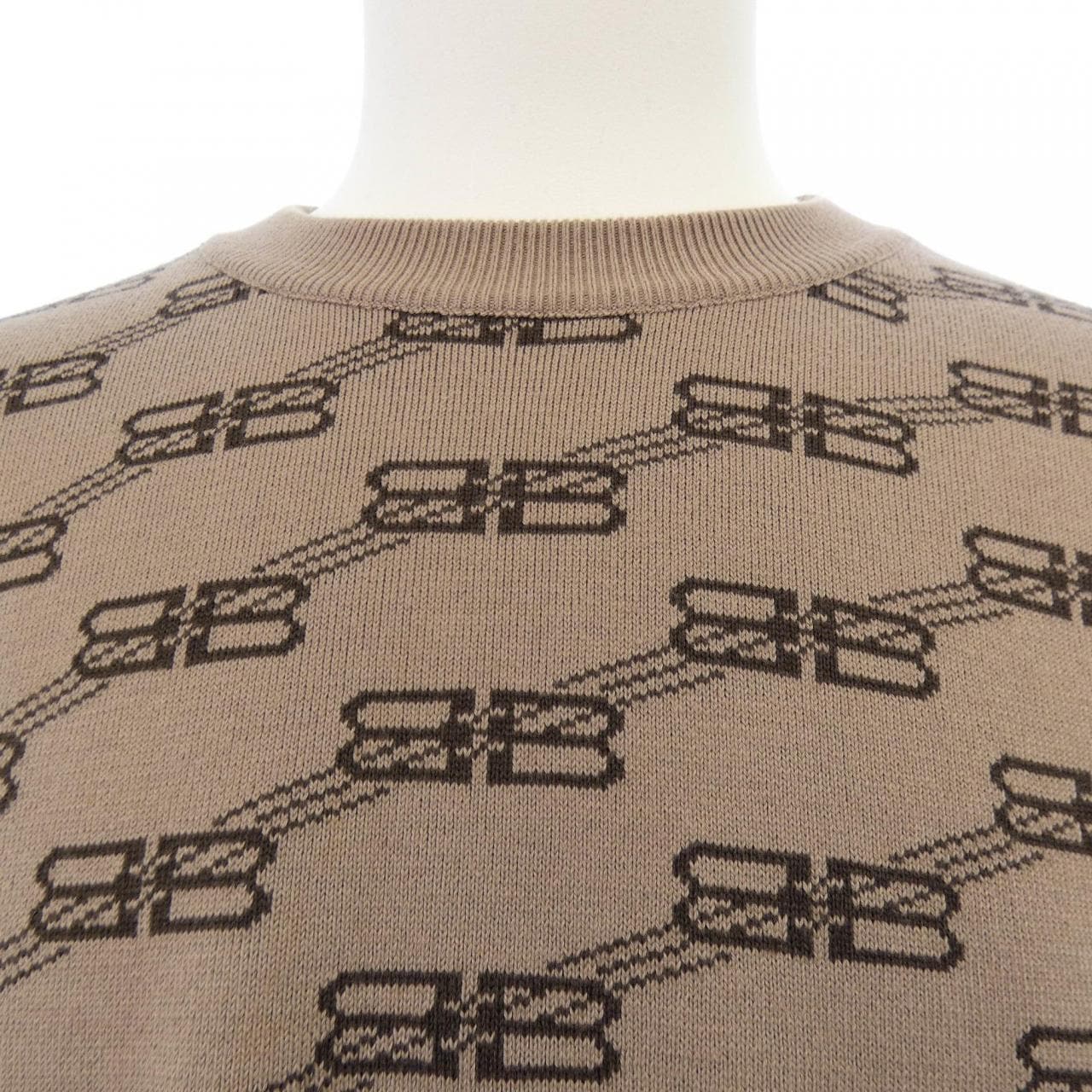 バレンシアガ BALENCIAGA 733859 T3253 ニット