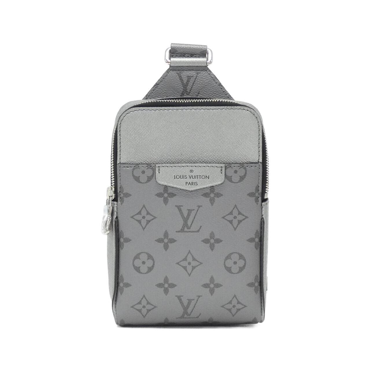 LOUIS VUITTON Taiga Rama 户外单肩包 M30833 单肩包