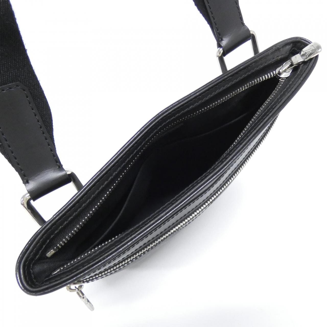 ルイヴィトン ダミエ グラフィット トマス N58028 ショルダーバッグ