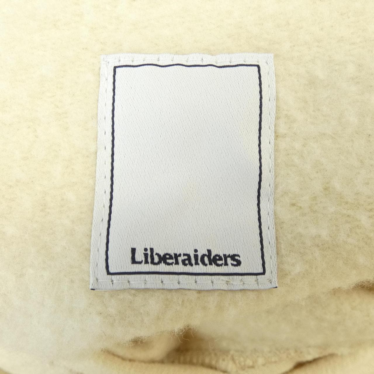 LIBERAIDERS 773122503 パーカー