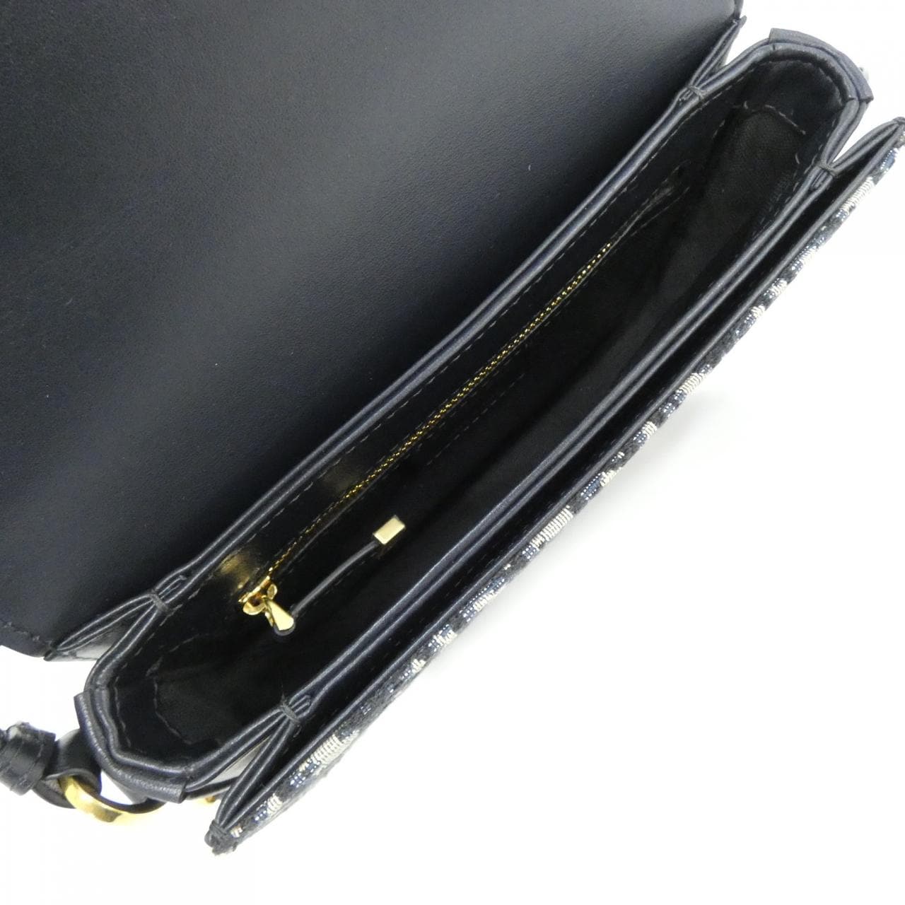 【新品】クリスチャンディオール CD SIGNATURE BESACE M M M9280UTZQ ショルダーバッグ