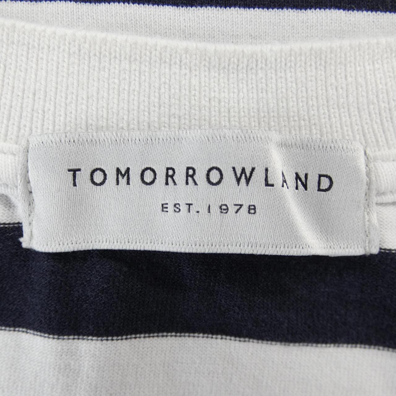 トゥモローランド TOMORROW LAND Tシャツ