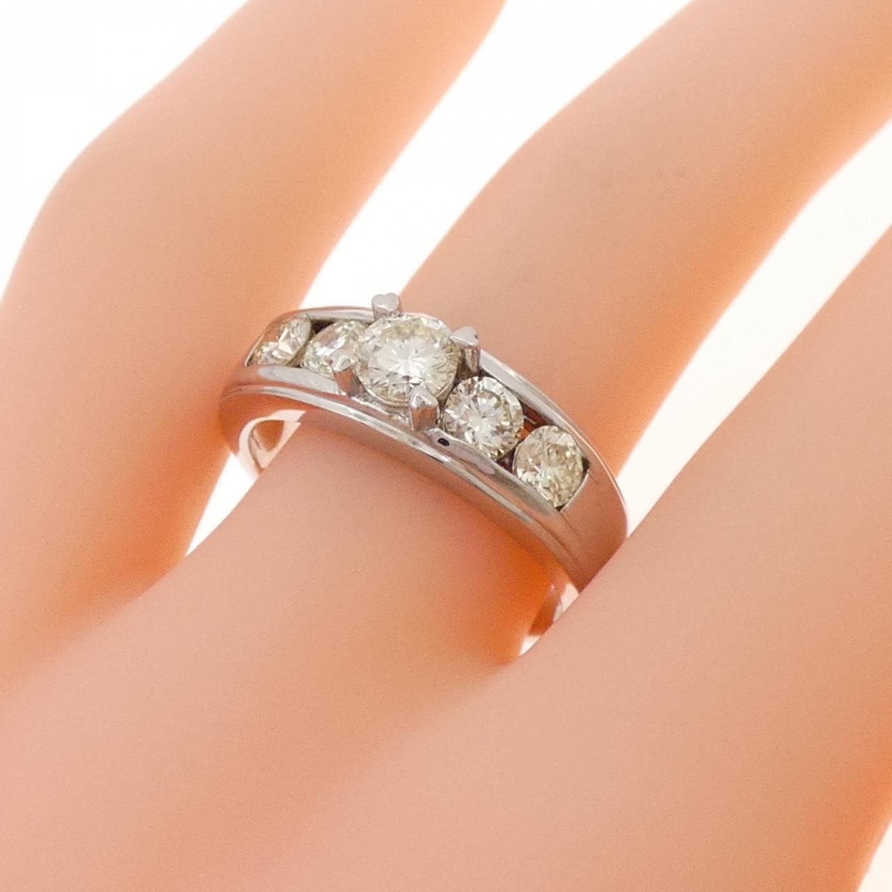 K18WG ダイヤモンド リング 1.151CT